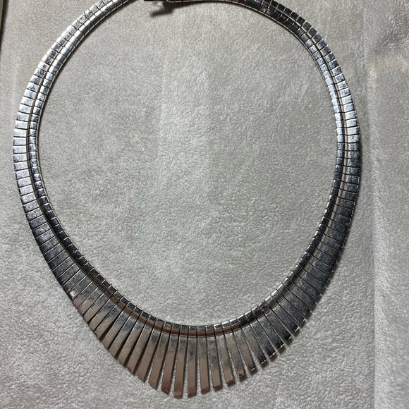 Tri- sterling silver necklace - Picture 2 of 10